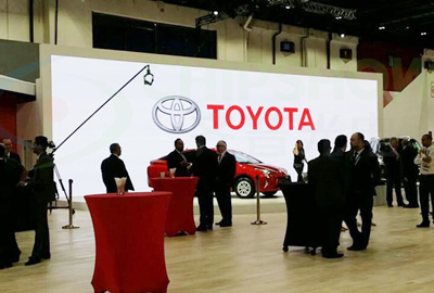 Pantalla LED para interiores del C-MAX P3 en el Auto Show de Dubái
